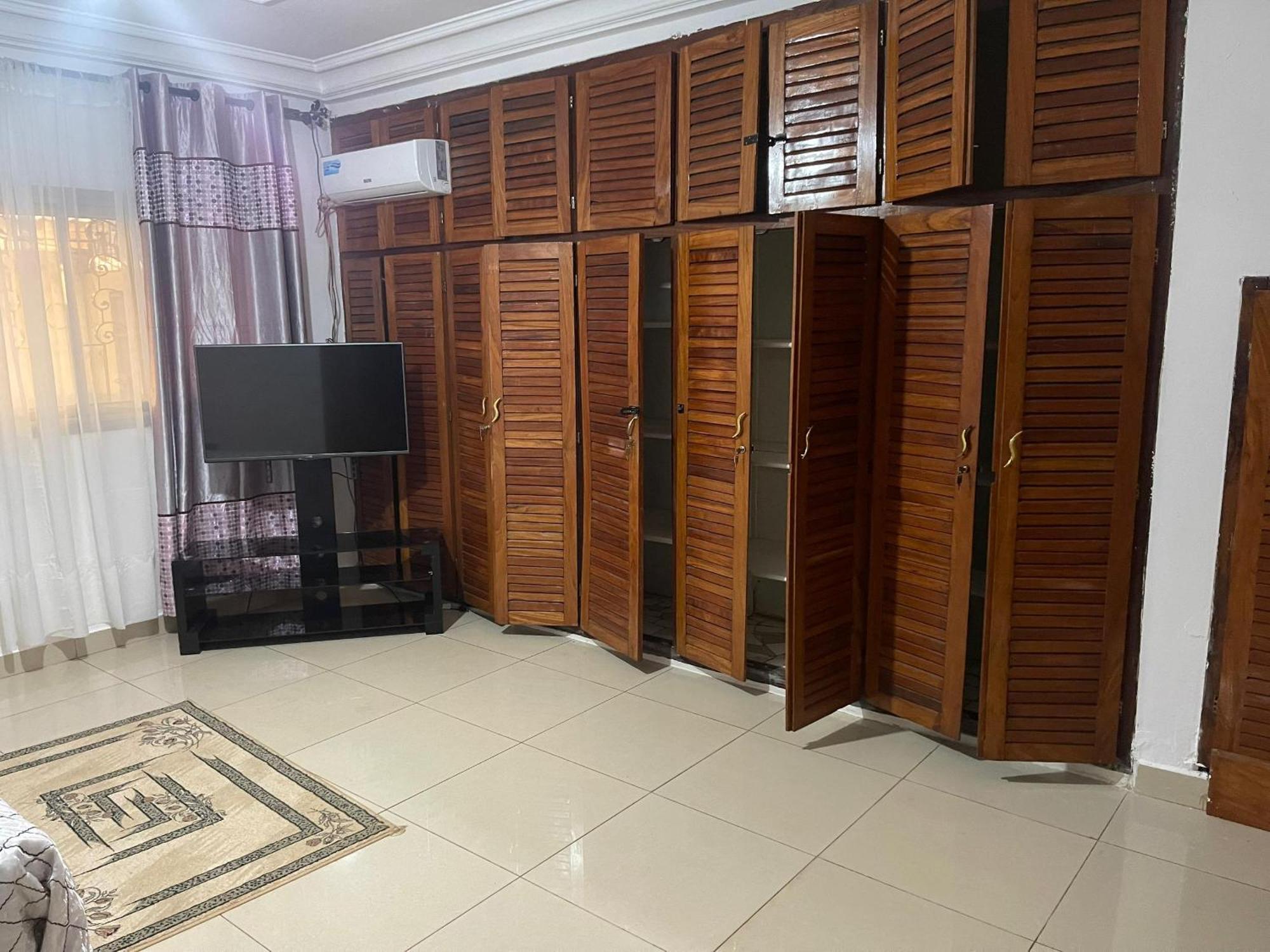 شقة تونداليا ريزيدونس ياوندي المظهر الخارجي الصورة