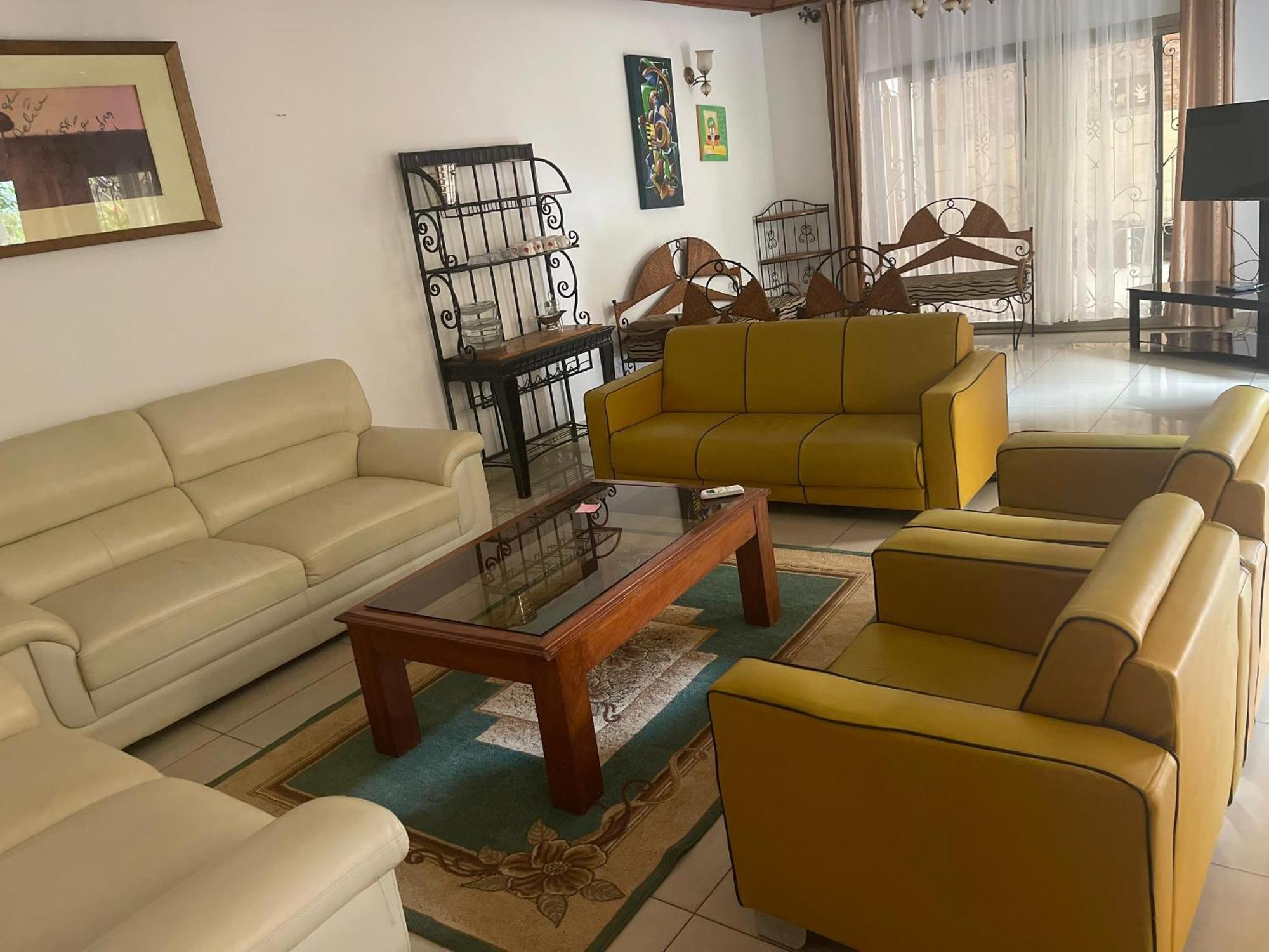 شقة تونداليا ريزيدونس ياوندي المظهر الخارجي الصورة