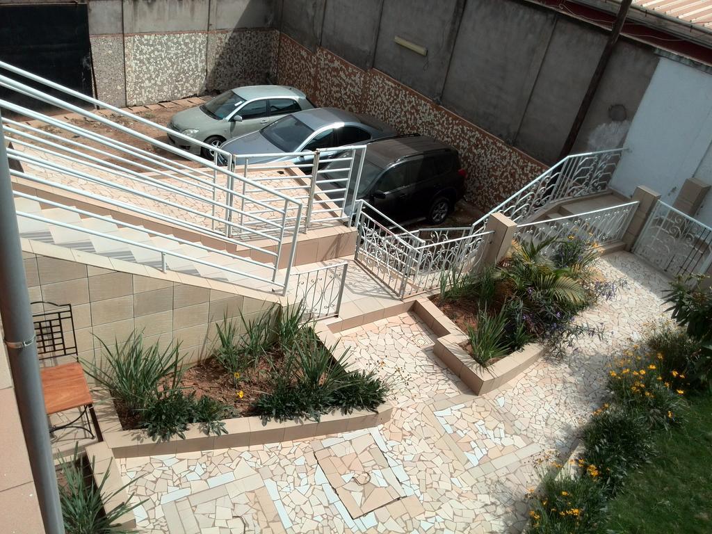 شقة تونداليا ريزيدونس ياوندي المظهر الخارجي الصورة